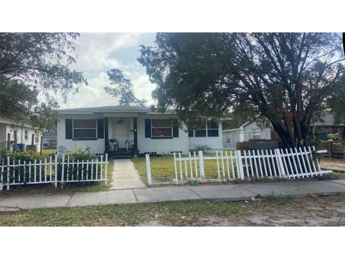 4142 12th Avenue S Saint Petersburg FL 33711 TB8354981 image1