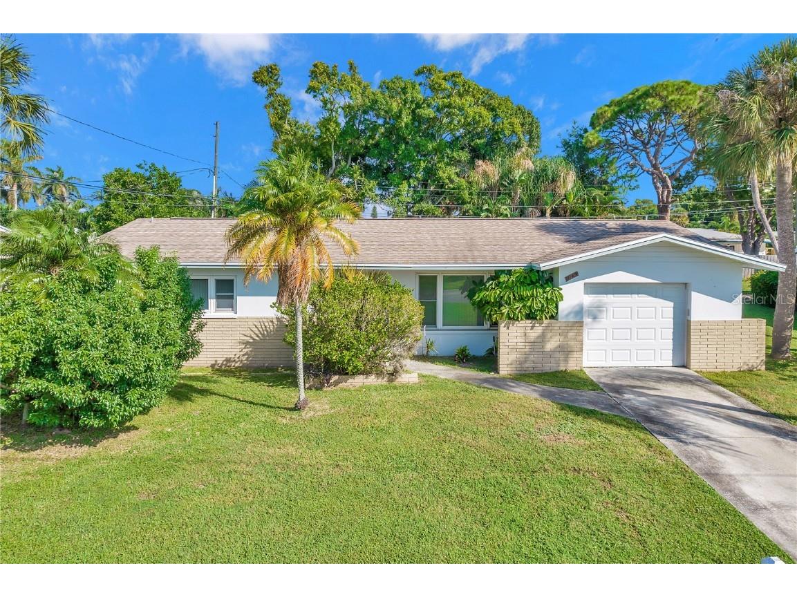 4143 53rd Avenue S Saint Petersburg FL 33711 U8139862 image1