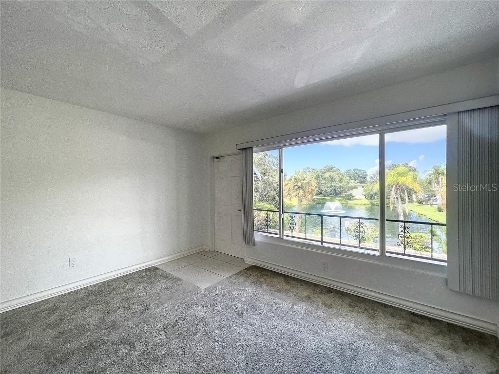 4143 56th Street N #1001 Kenneth City FL 33709 A4567174 image1