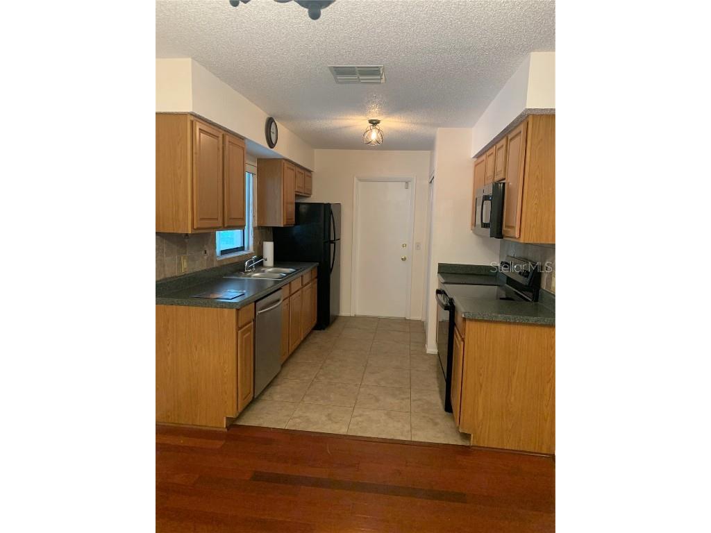 4143 Montano Avenue Spring Hill FL 34609 W7881215 image11