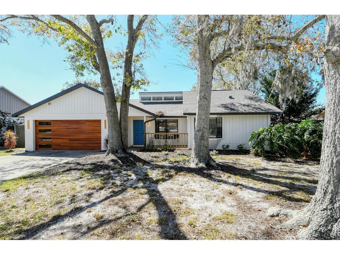 4145 Palau Drive Sarasota FL 34241 A4599769 image1