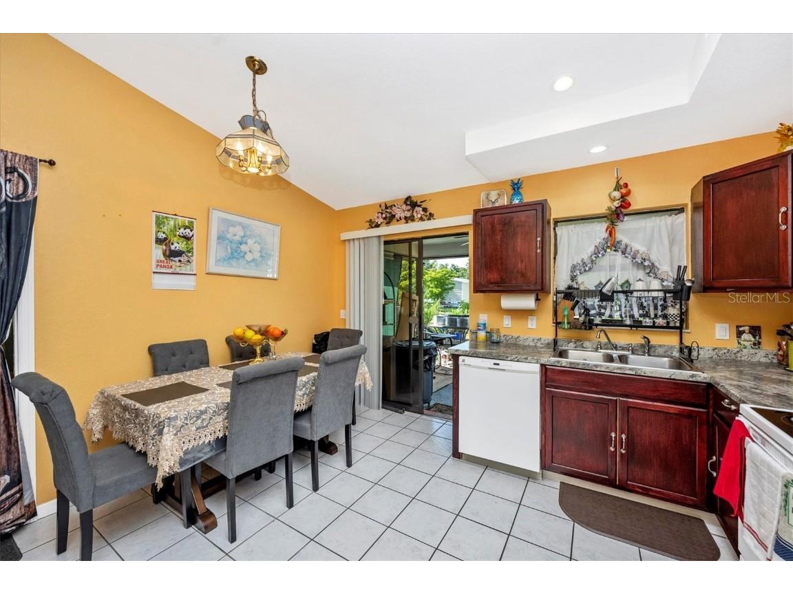 4145 W Price Boulevard North Port FL 34286 A4656291 image16