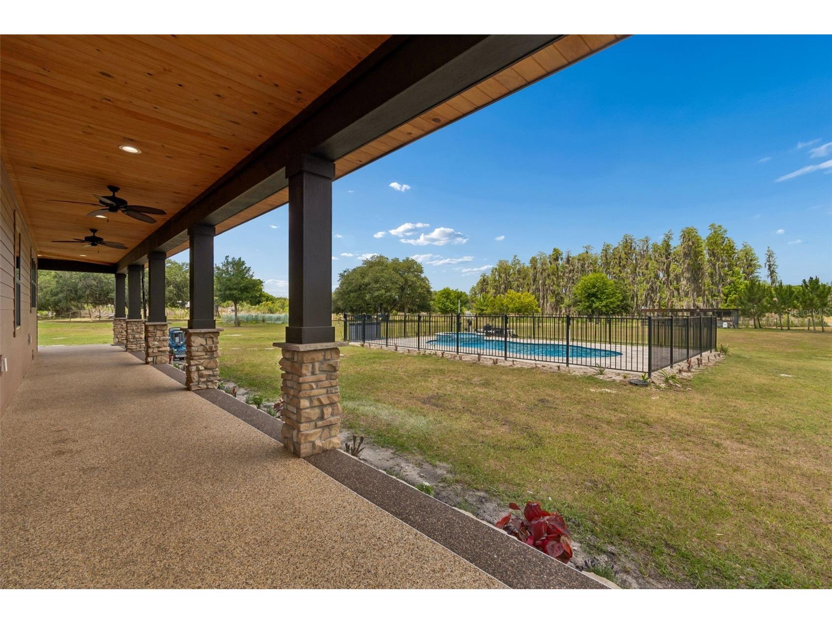 41451 Nipper Road Zephyrhills FL 33540 TB8505407 image32