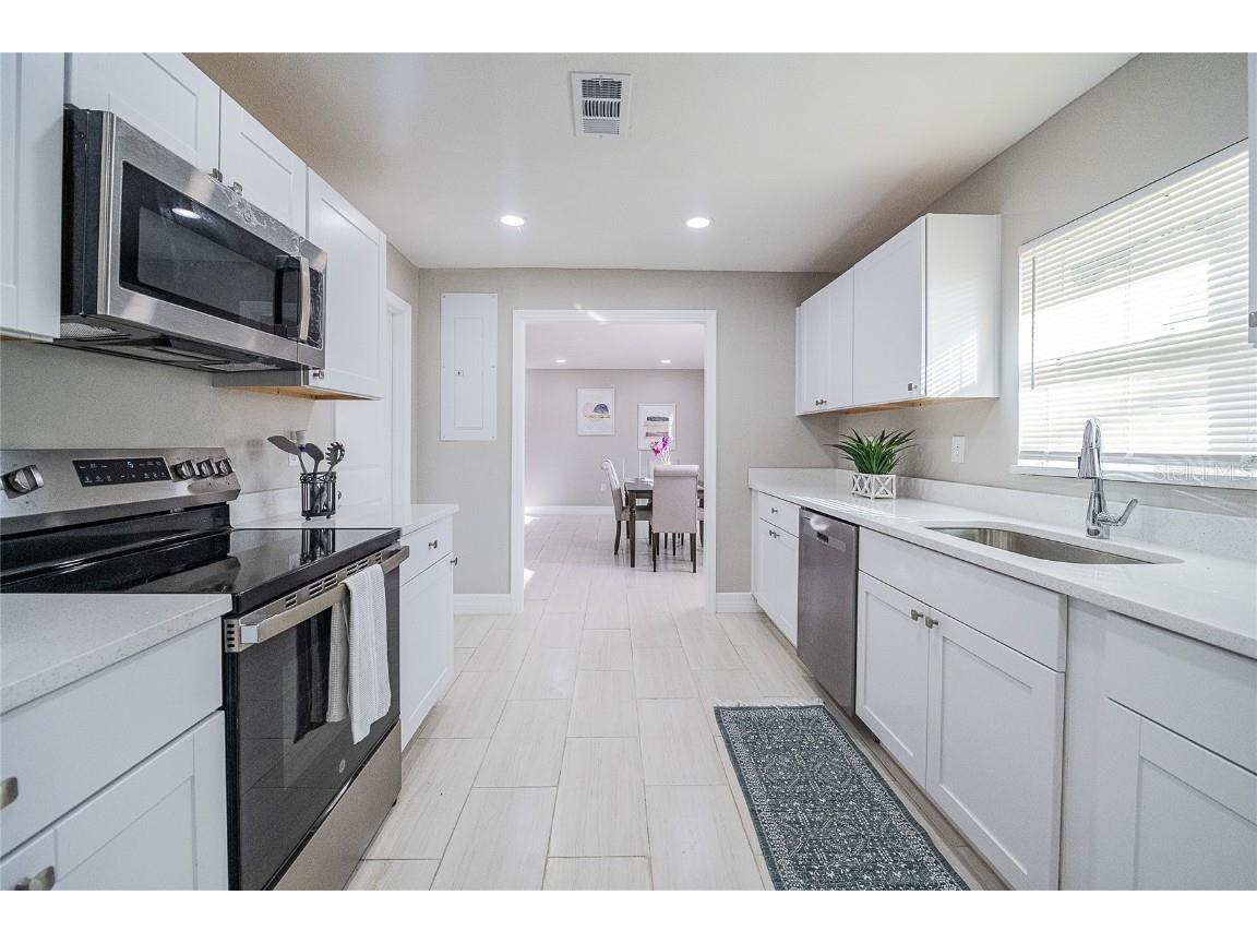 4146 Chowen Drive Lakeland FL 33810 L4958343 image8