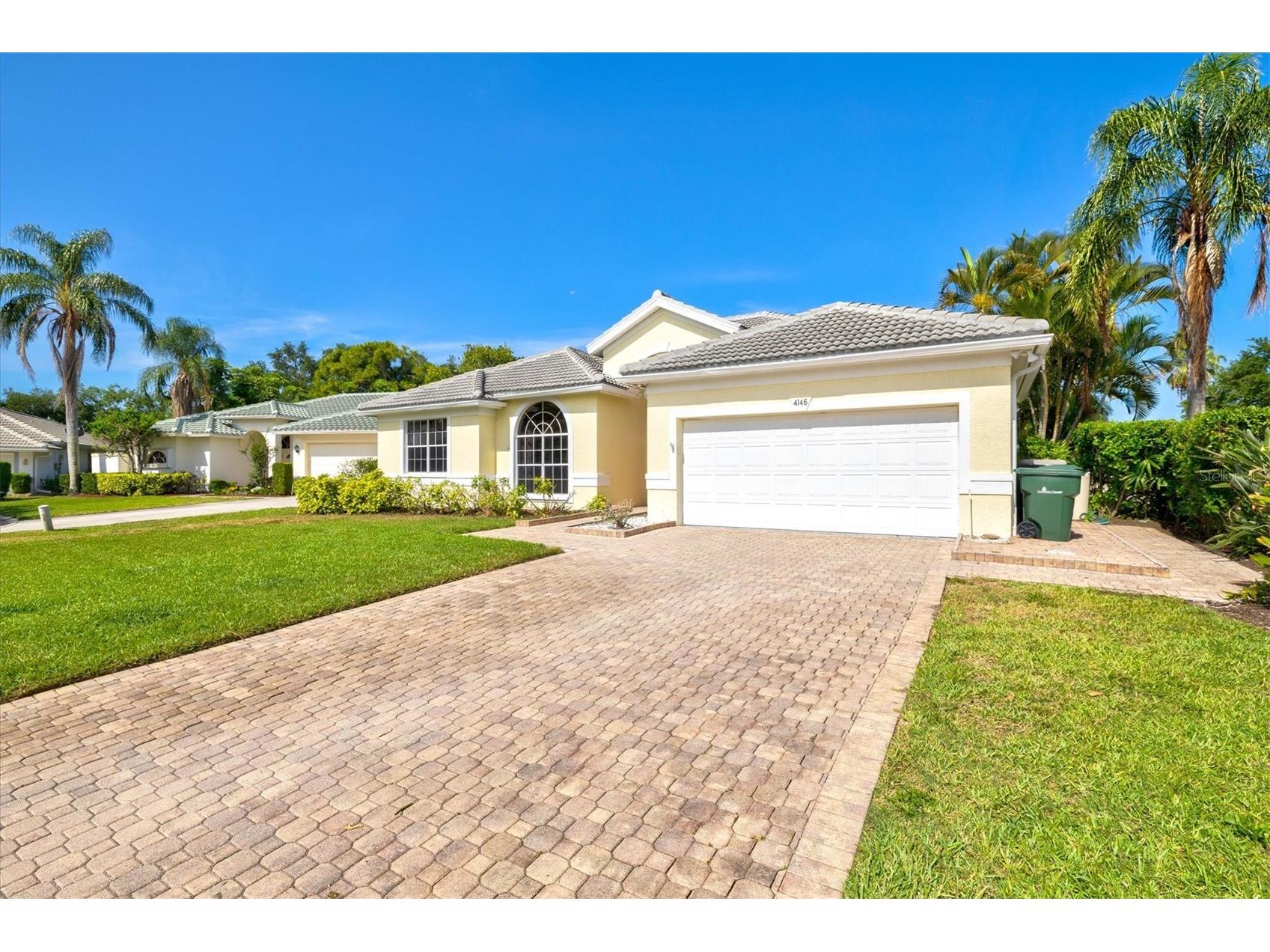 4146 Hearthstone Drive Sarasota FL 34238 A4692600 image1