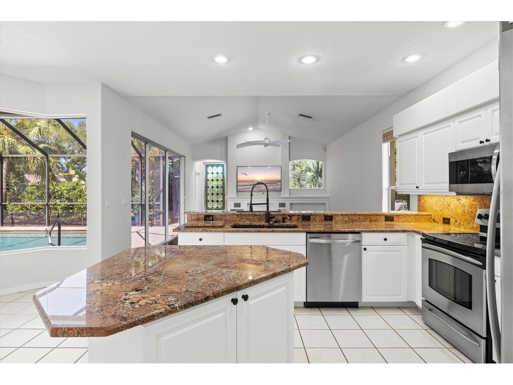 4146 Hearthstone Drive Sarasota FL 34238 A4692600 image21