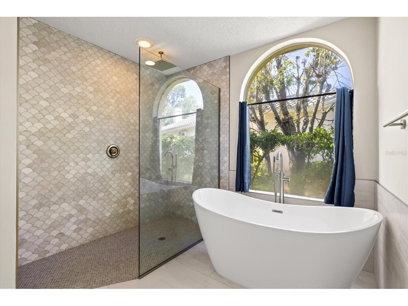 4146 Hearthstone Drive Sarasota FL 34238 A4692600 image32
