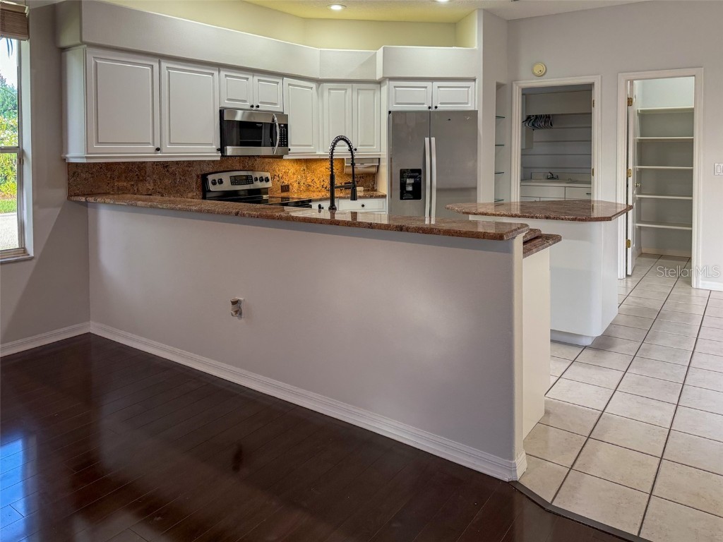 4146 Hearthstone Drive Sarasota FL 34238 C7512873 image11