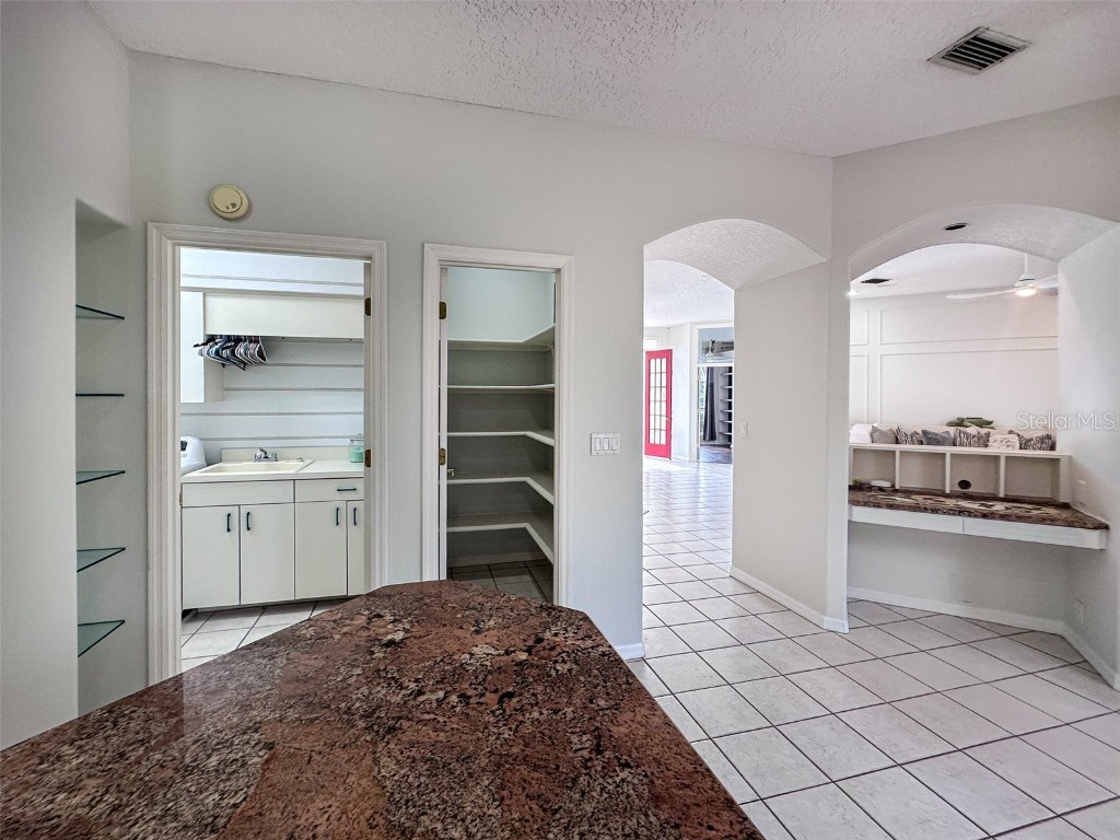 4146 Hearthstone Drive Sarasota FL 34238 C7512873 image14