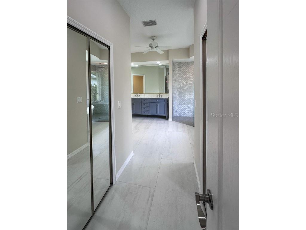 4146 Hearthstone Drive Sarasota FL 34238 C7512873 image26