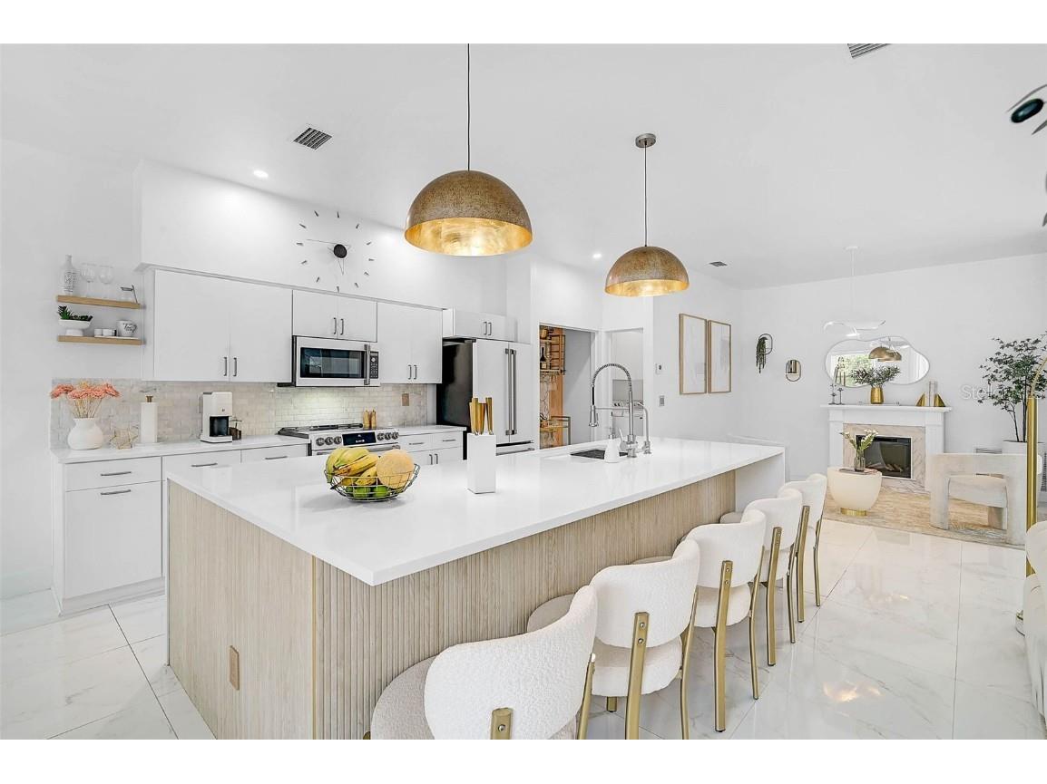 4146 Westbourne Circle Sarasota FL 34238 A4646621 image12