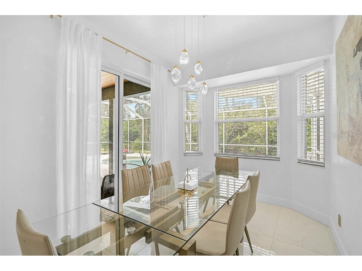 4146 Westbourne Circle Sarasota FL 34238 A4646621 image14