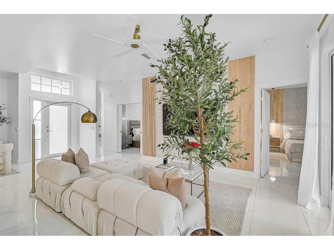 4146 Westbourne Circle Sarasota FL 34238 A4646621 image16