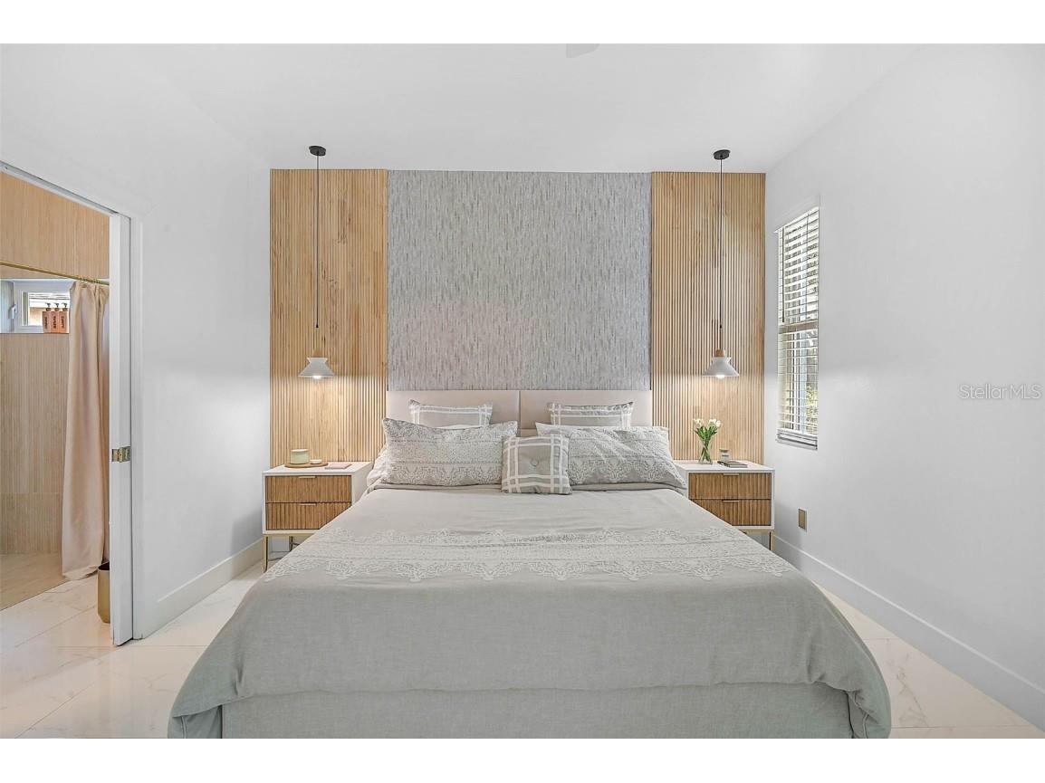 4146 Westbourne Circle Sarasota FL 34238 A4646621 image24