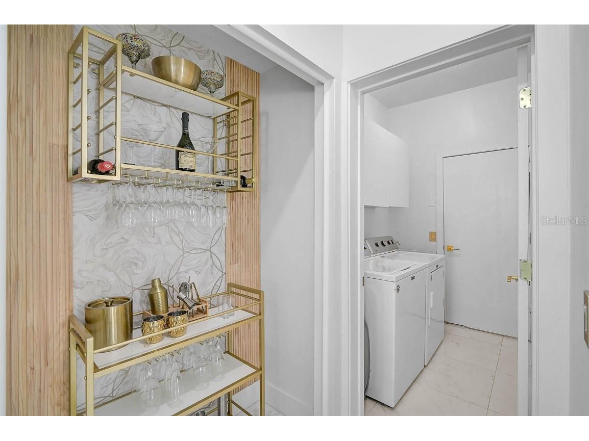 4146 Westbourne Circle Sarasota FL 34238 A4646621 image29