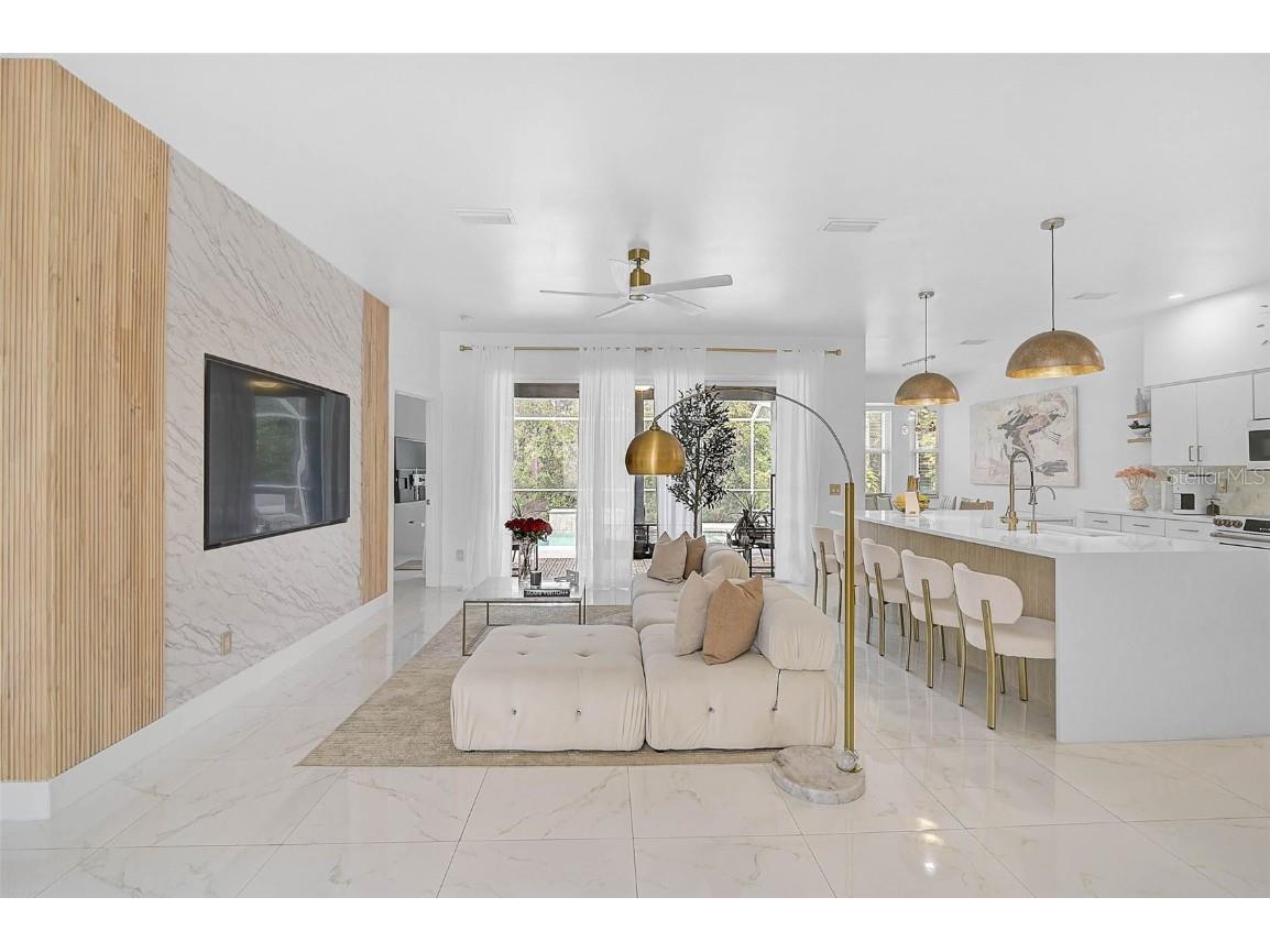 4146 Westbourne Circle Sarasota FL 34238 A4646621 image5