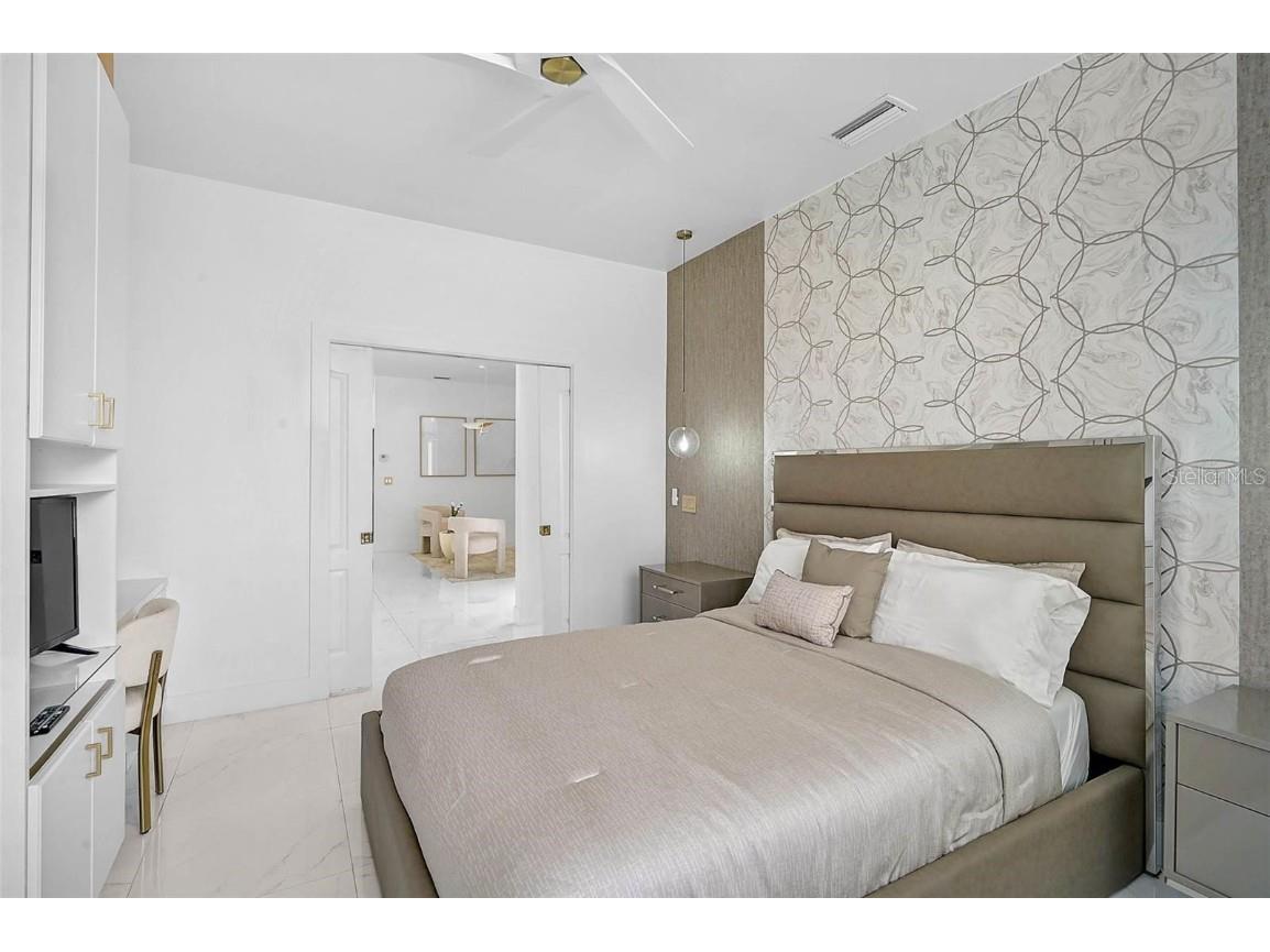 4146 Westbourne Circle Sarasota FL 34238 A4649882 image19