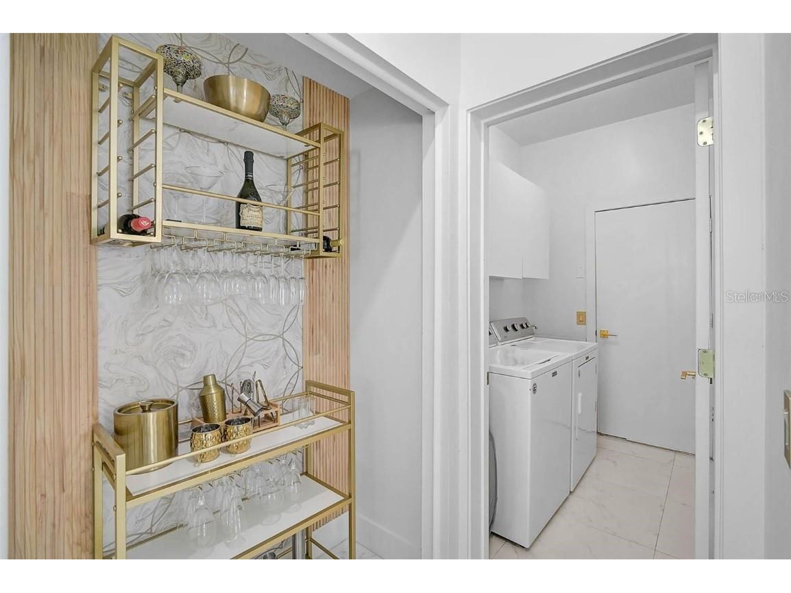 4146 Westbourne Circle Sarasota FL 34238 A4649882 image29