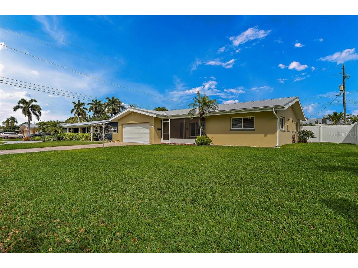 4147 52nd Avenue S Saint Petersburg FL 33711 T3510222 image1