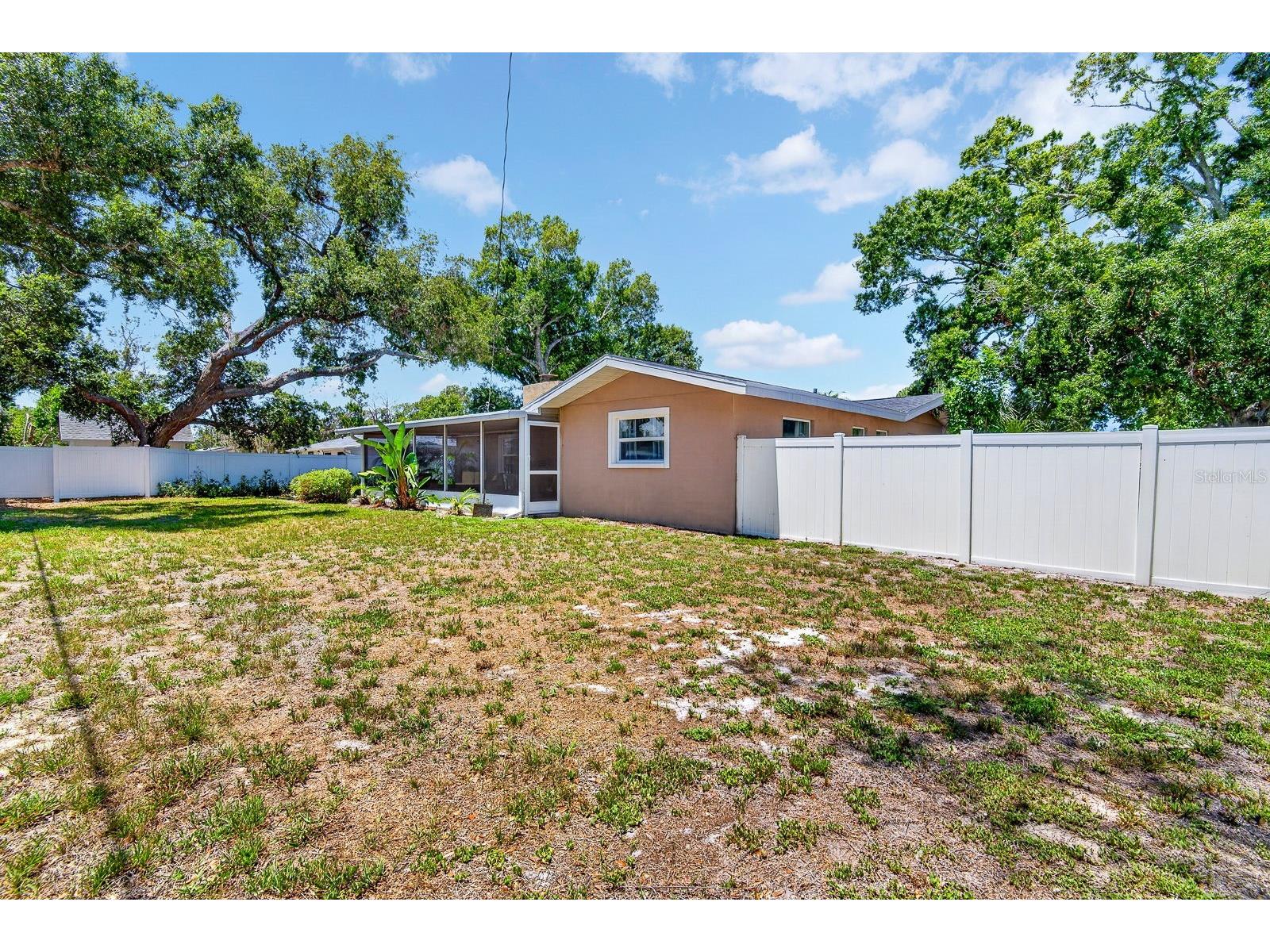4147 Augustine Avenue Sarasota FL 34231 A4697916 image44