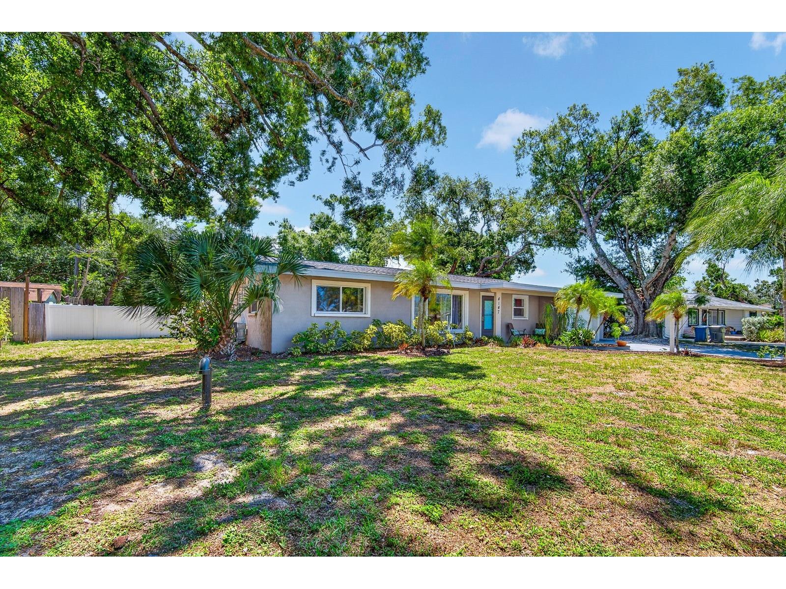 4147 Augustine Avenue Sarasota FL 34231 A4697916 image51