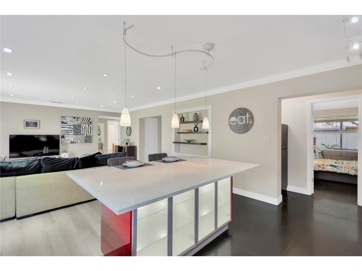 4147 Augustine Avenue Sarasota FL 34231 TB8433902 image12