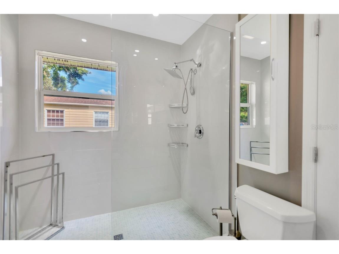 4147 Augustine Avenue Sarasota FL 34231 TB8433902 image19