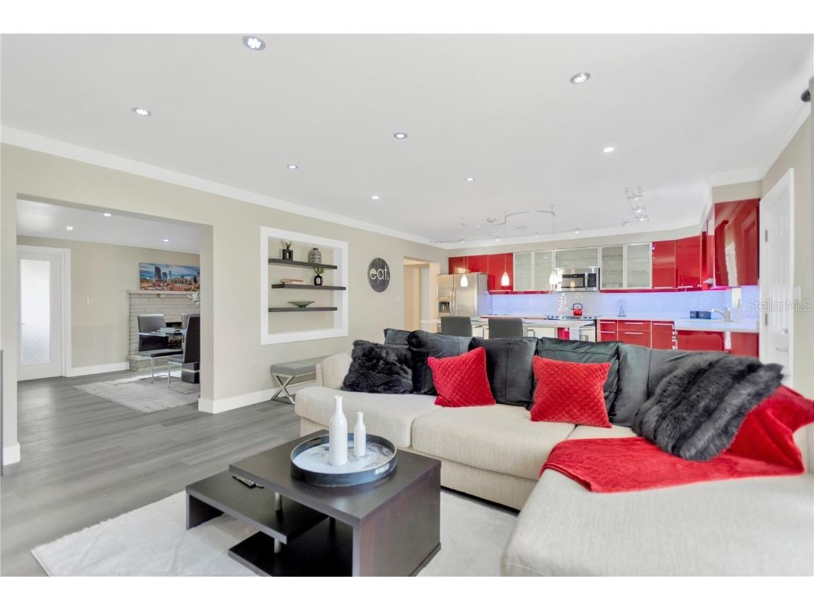 4147 Augustine Avenue Sarasota FL 34231 TB8433902 image7