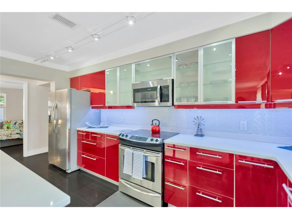 4147 Augustine Avenue Sarasota FL 34231 TB8433902 image9