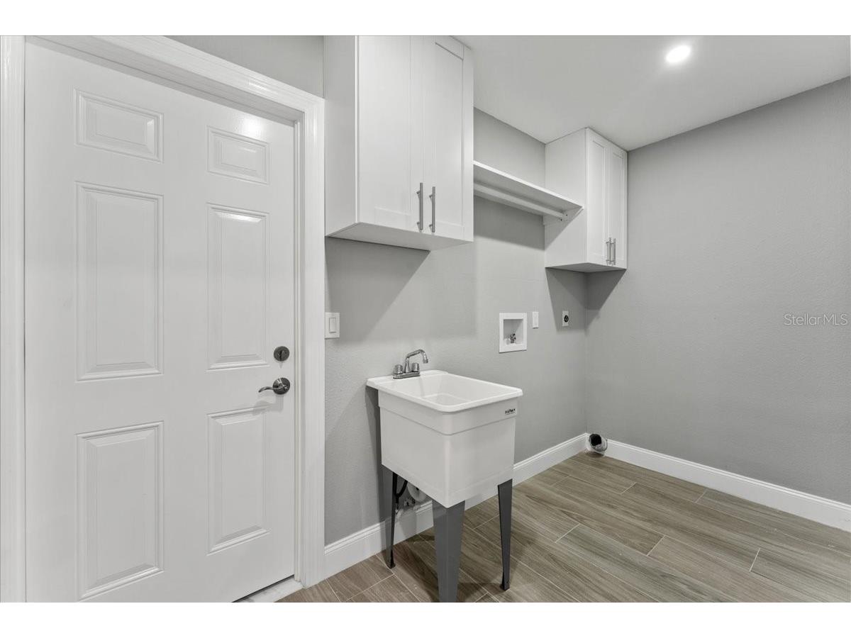4147 Marine Parkway New Port Richey FL 34652 TB8522580 image38