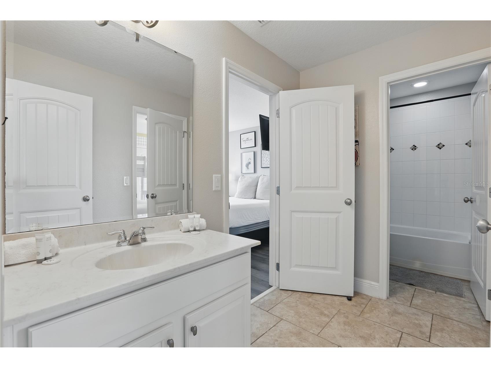 4147 Oaktree Drive Davenport FL 33837 OM723980 image35
