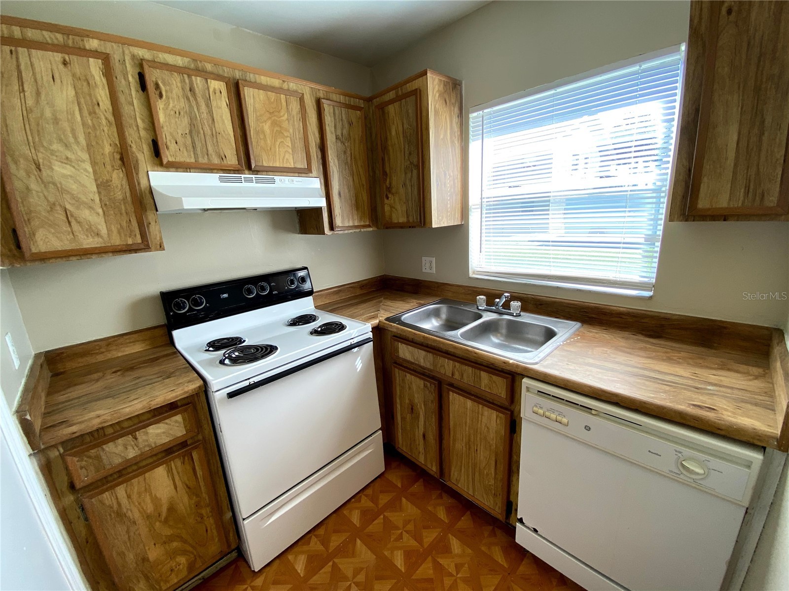 4148 Pershing Pointe Place #1 Orlando FL 32822 O6413565 image6