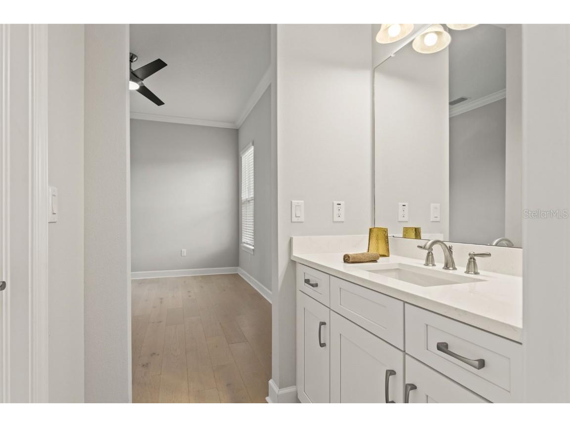 4148 Rocky Shores Drive Tampa FL 33634 TB8436522 image32