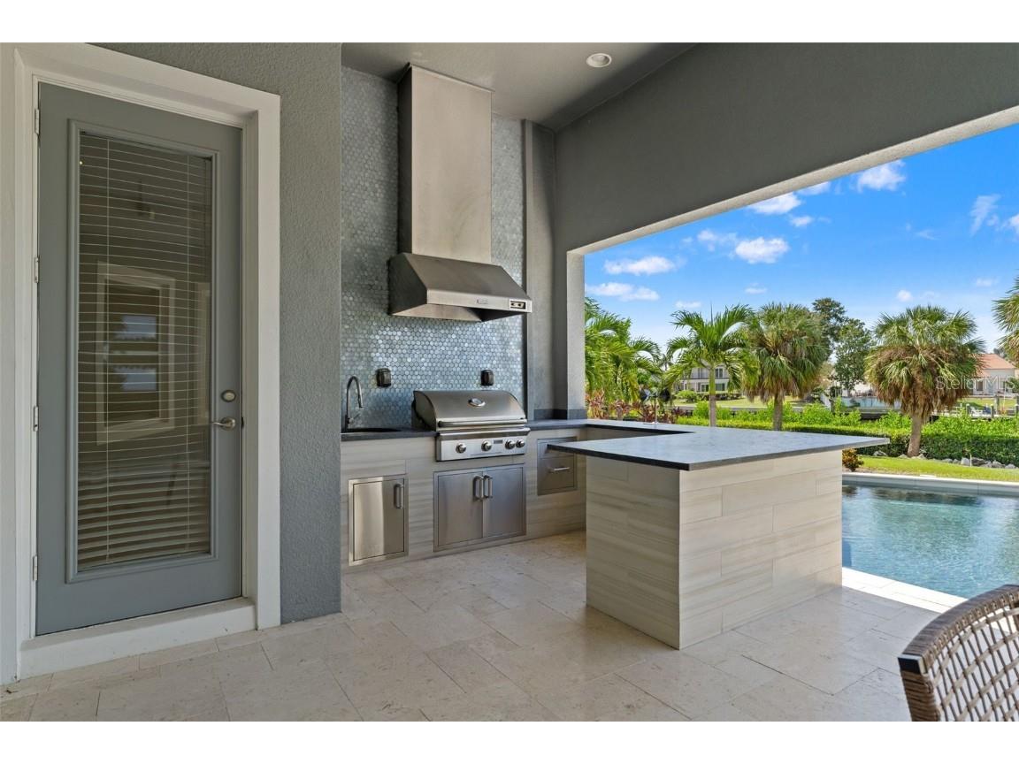 4148 Rocky Shores Drive Tampa FL 33634 TB8436522 image60