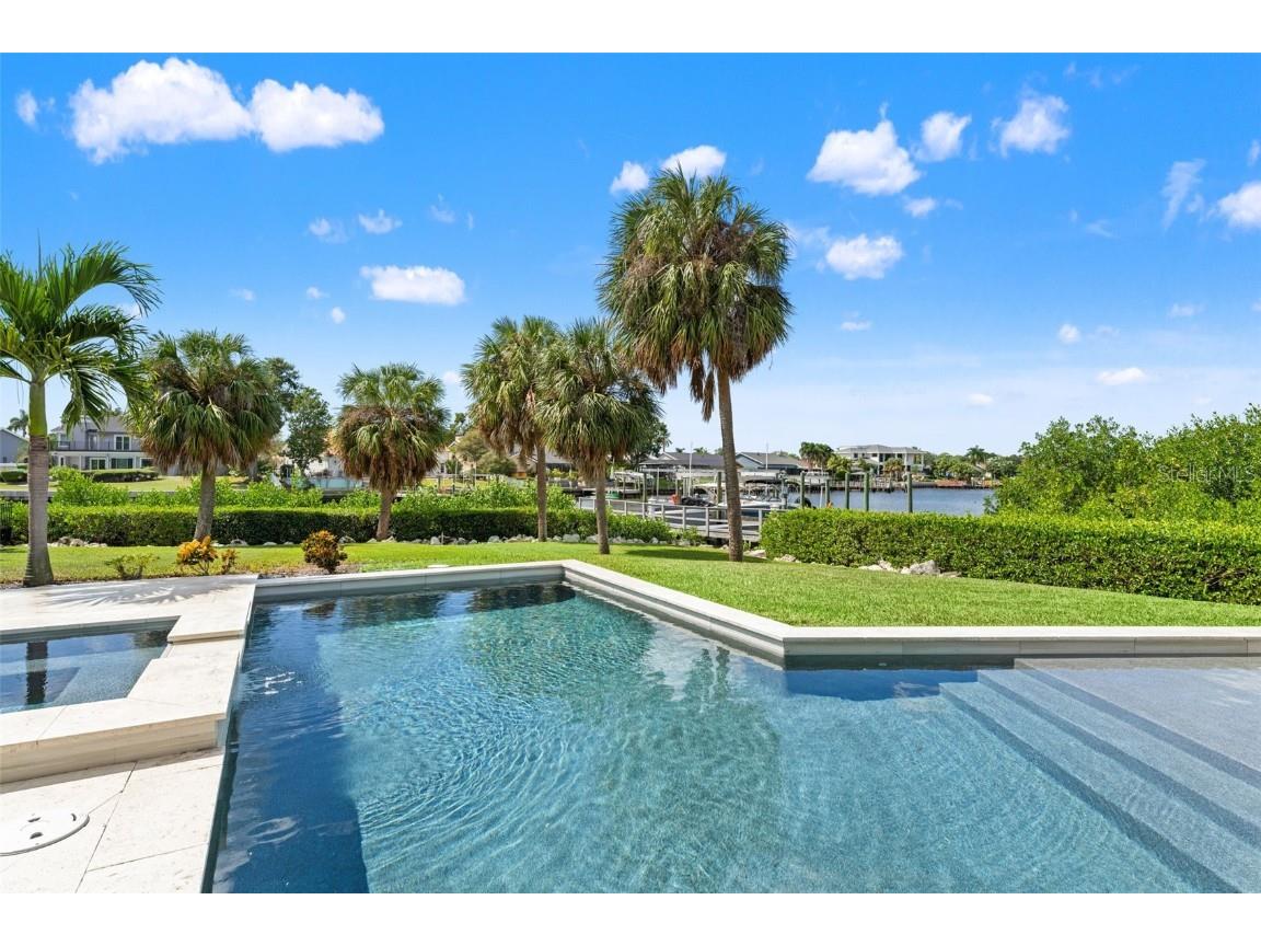 4148 Rocky Shores Drive Tampa FL 33634 TB8436522 image72