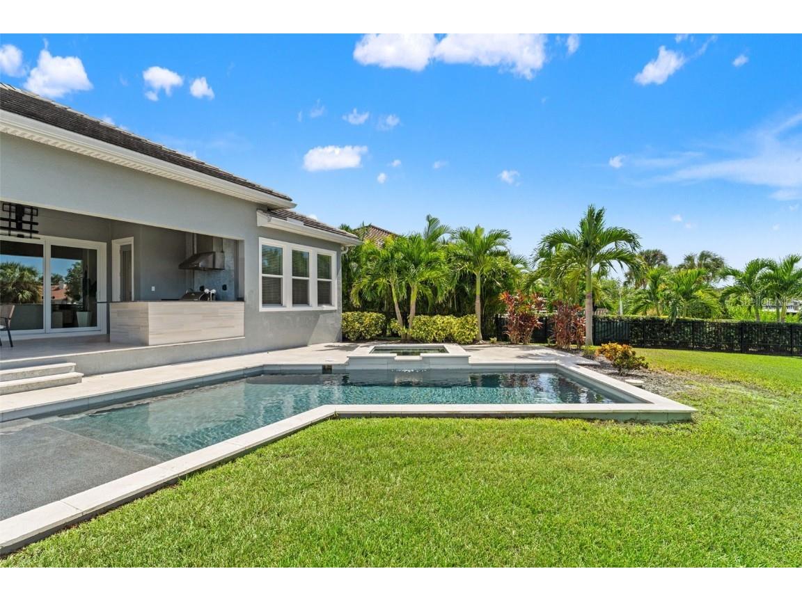 4148 Rocky Shores Drive Tampa FL 33634 TB8436522 image75