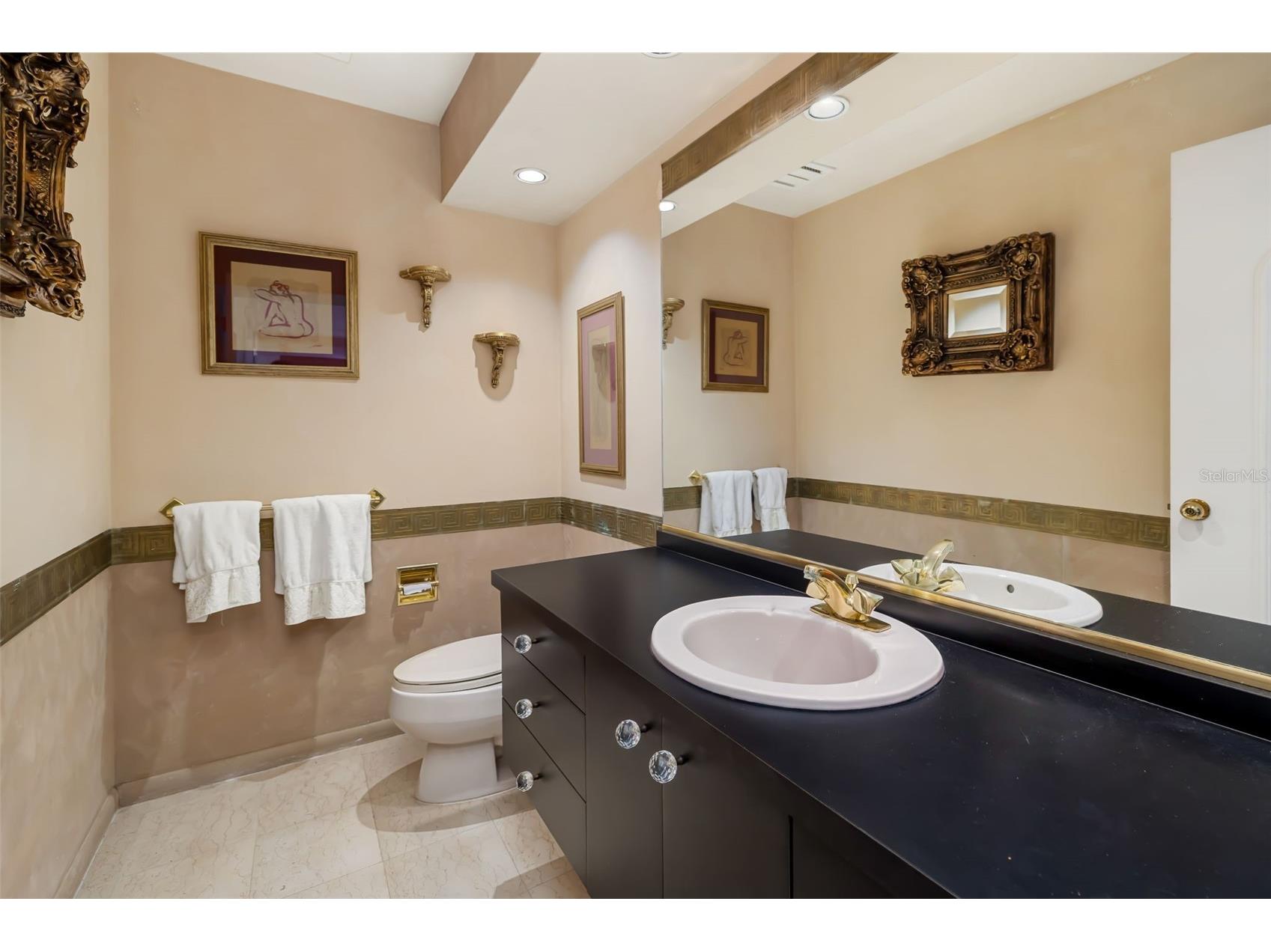 4149 Escondito Circle Sarasota FL 34238 A4679157 image43