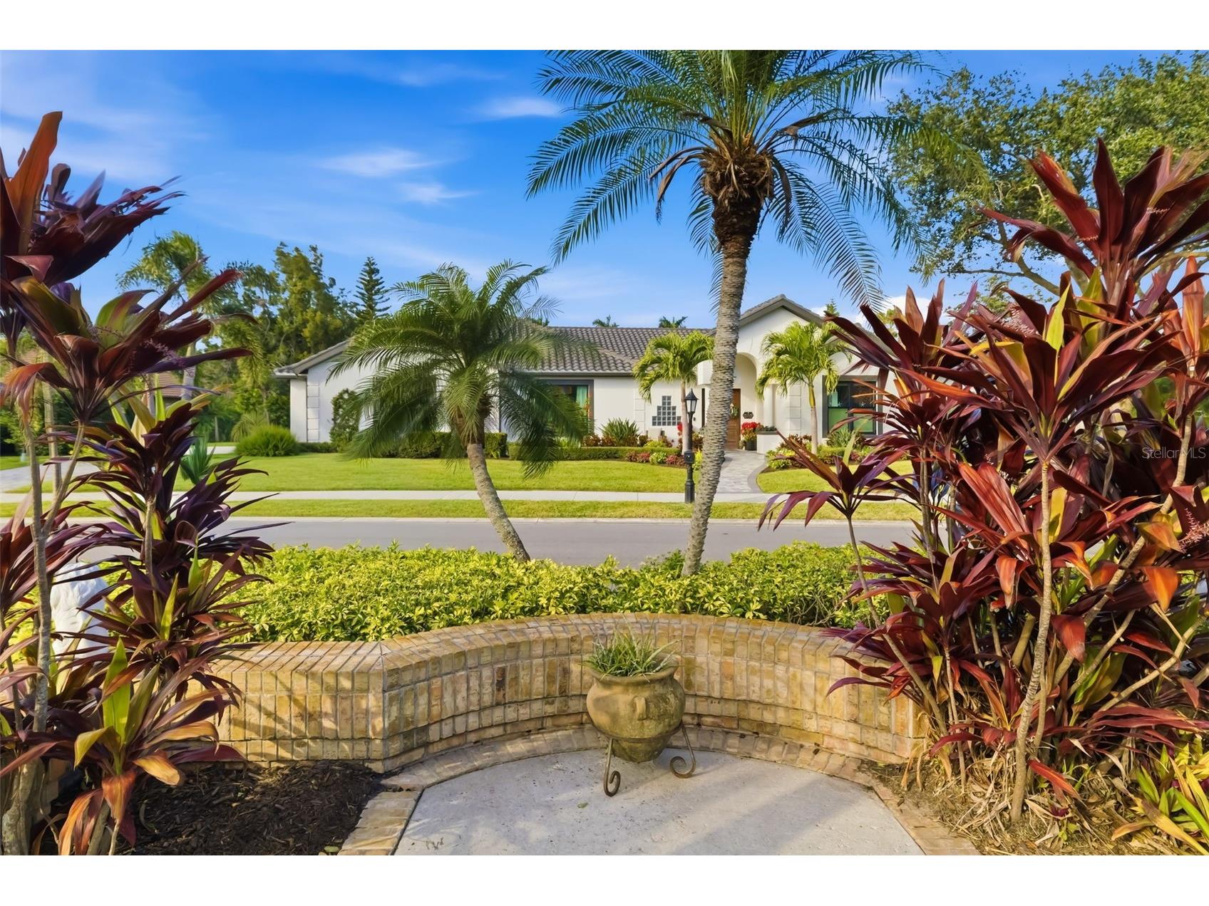 4149 Escondito Circle Sarasota FL 34238 A4679157 image9