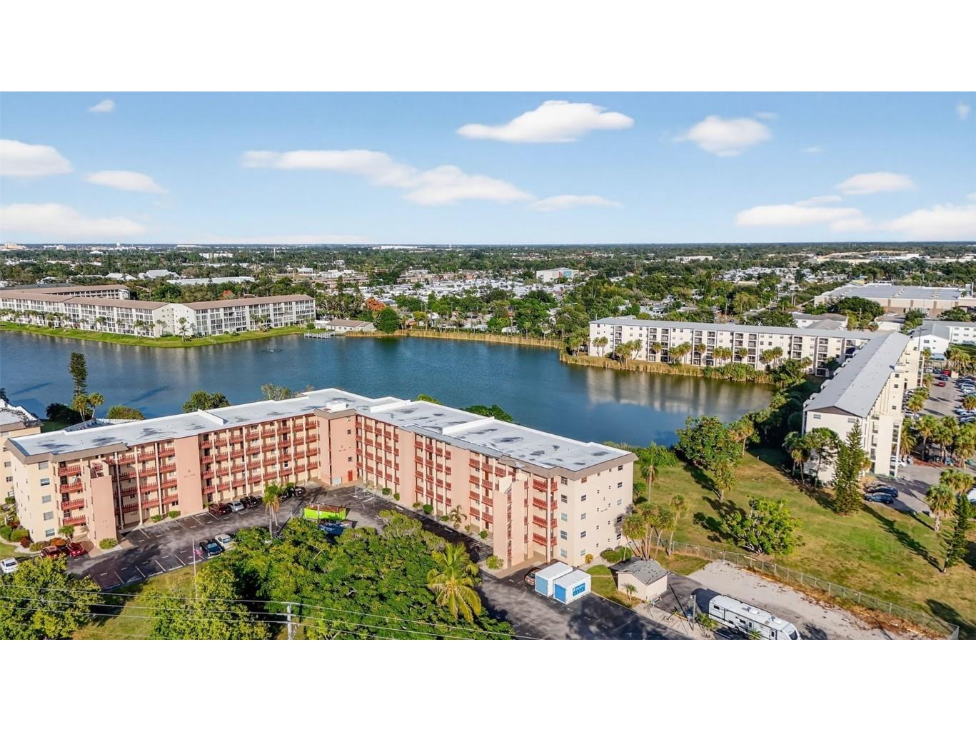 4149 Lake Bayshore Drive #C511 Bradenton FL 34205 TB8446384 image11