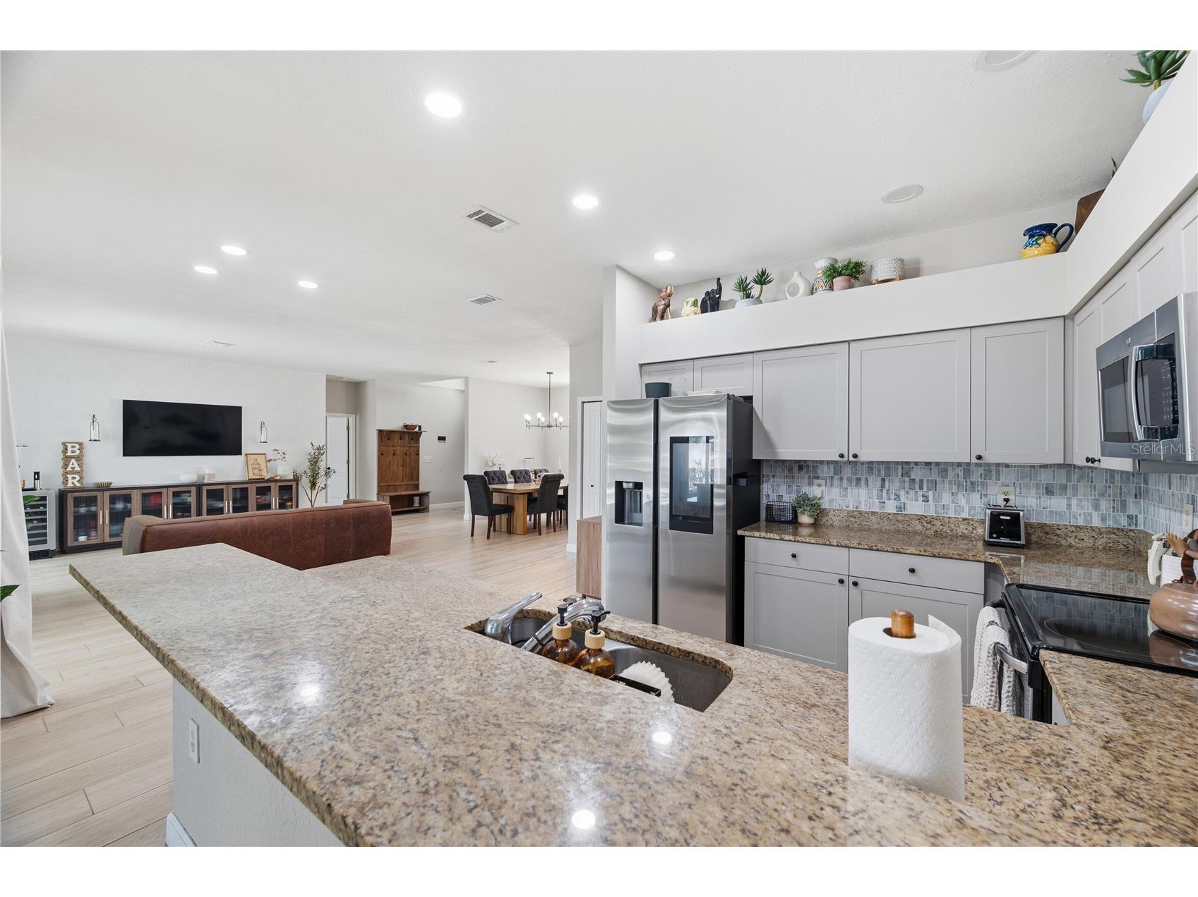 4149 Ridgemoor Drive N Palm Harbor FL 34685 TB8523088 image9