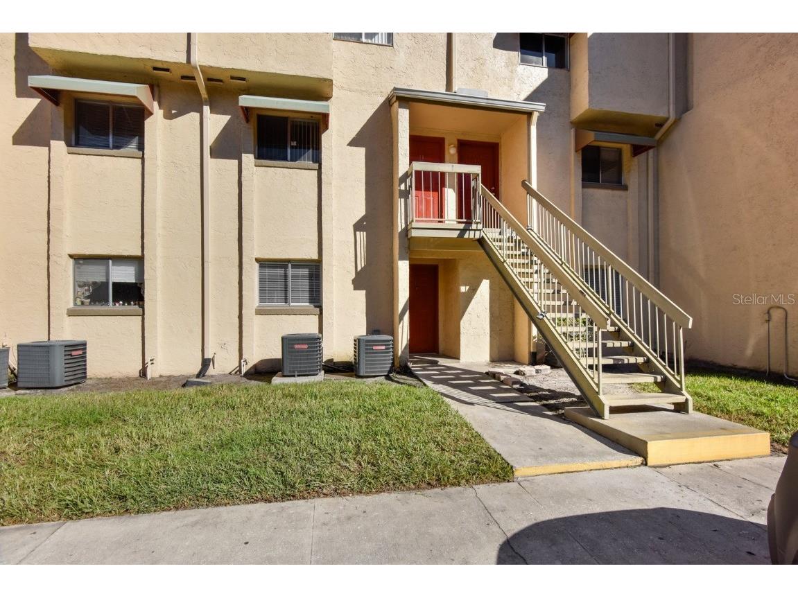 4149 S Semoran Boulevard #10 Orlando FL 32822 O5954493 image1