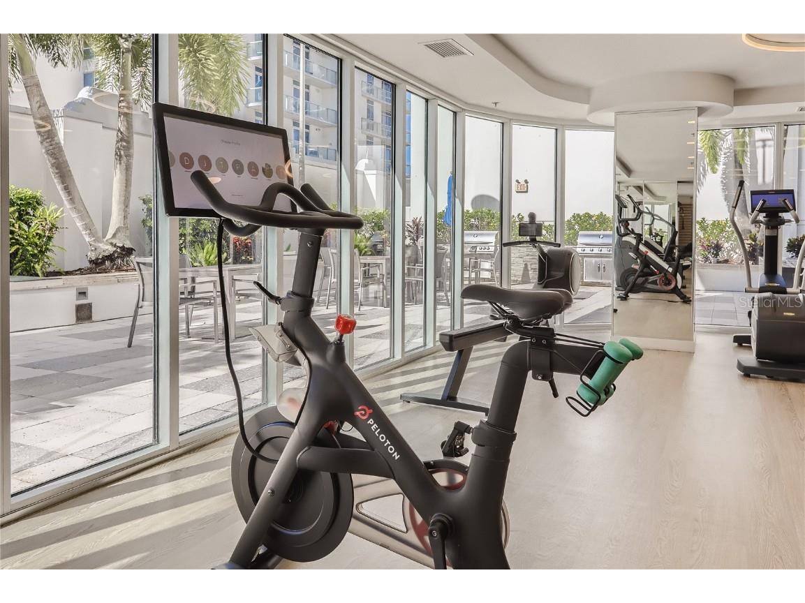 415-1` E Pine Street Orlando FL 32801 O6361279 image17