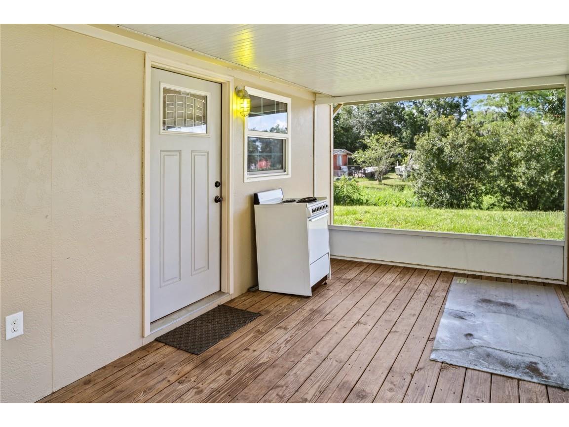 415 1st Street Kenansville FL 34739 S5130896 image12