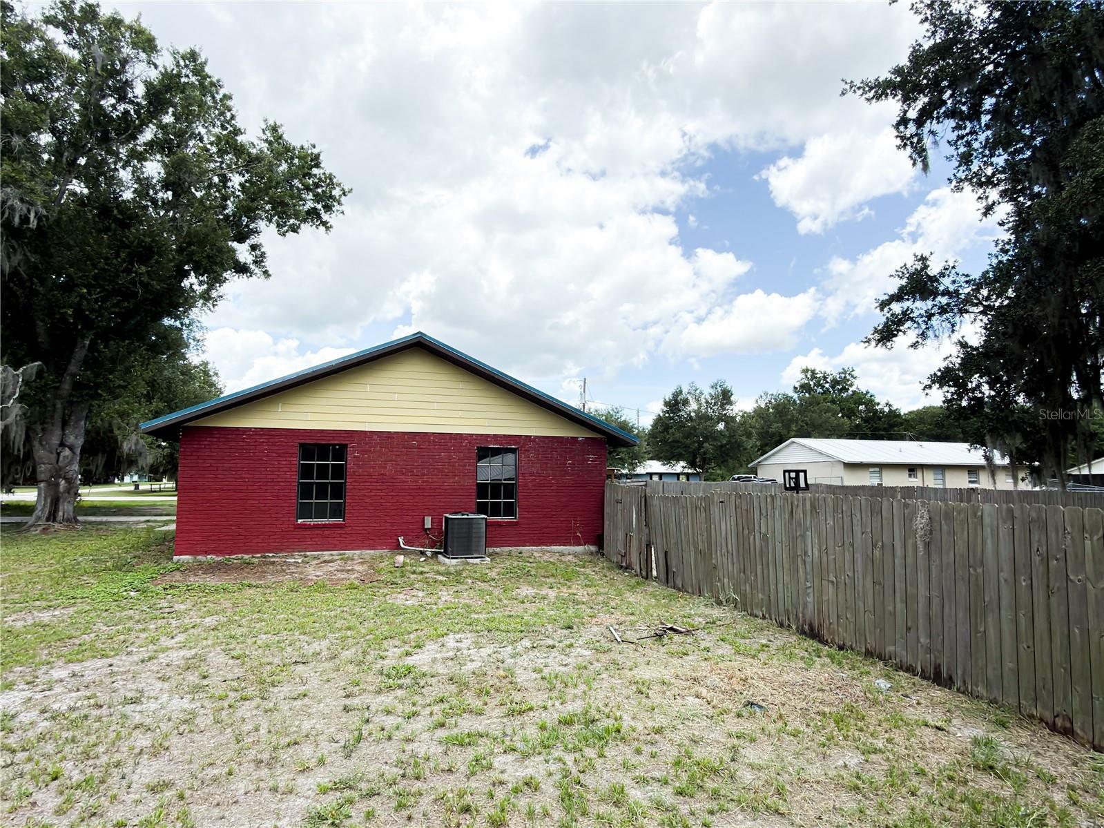 415 3rd Street W Zolfo Springs FL 33890 P4938972 image27