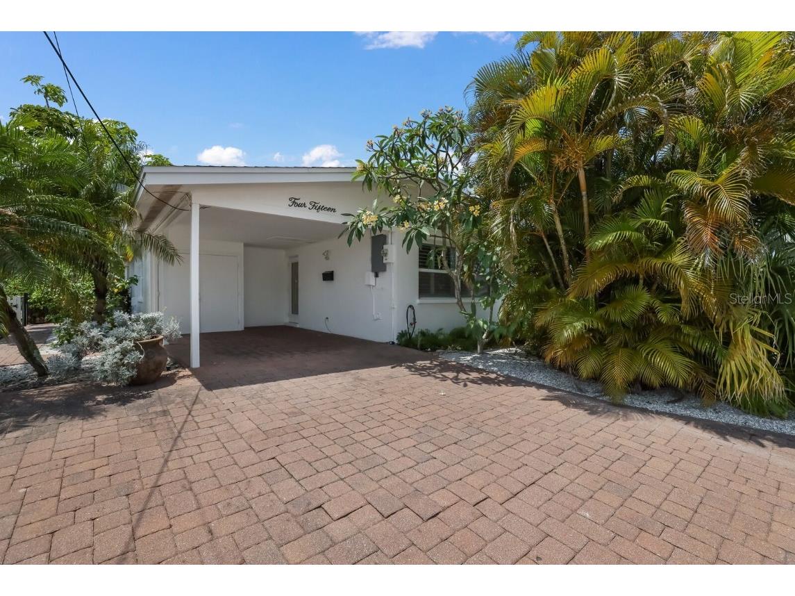 415 63rd Street Holmes Beach FL 34217 A4560057 image1