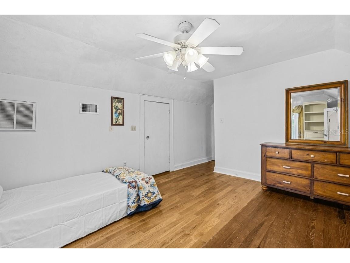 415 Avenue K NE Winter Haven FL 33881 TB8337231 image37