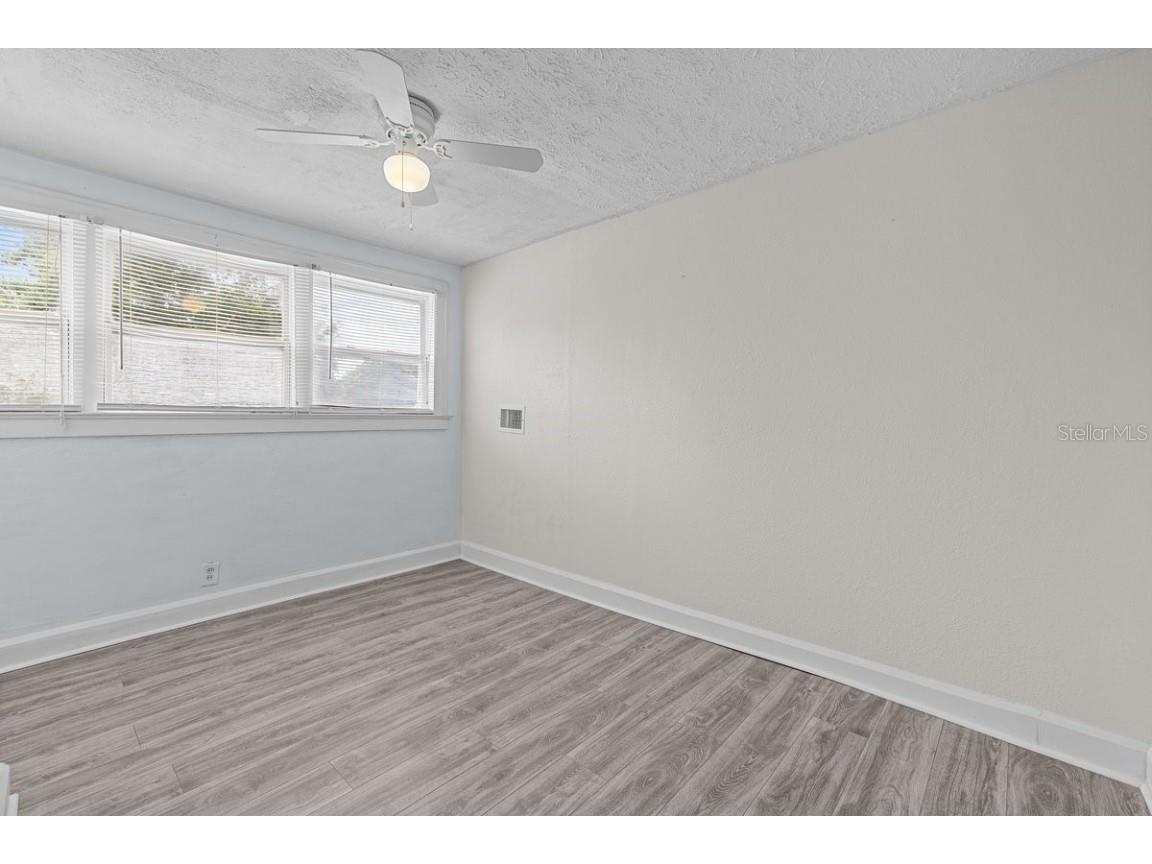 415 Avenue K NE Winter Haven FL 33881 TB8337231 image40