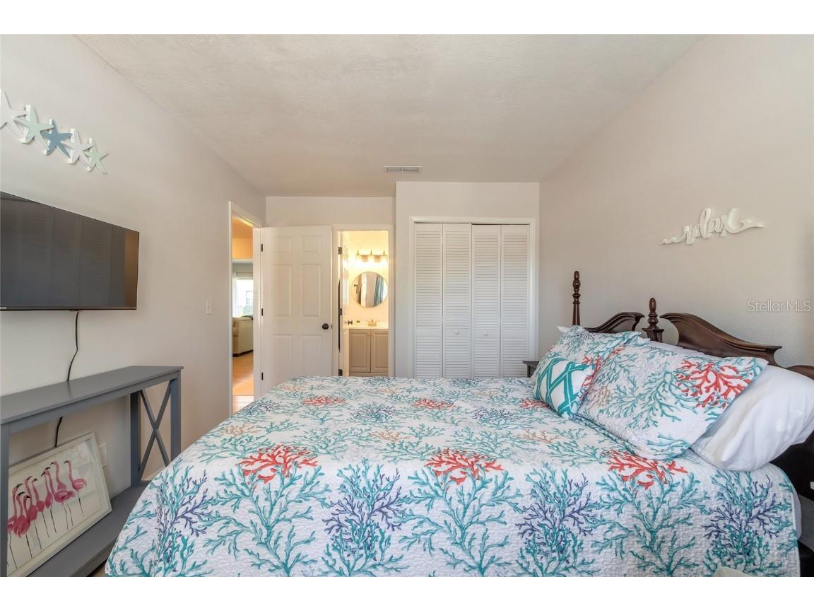 415 Banana Cay Drive #F South Daytona FL 32119 V4945742 image17