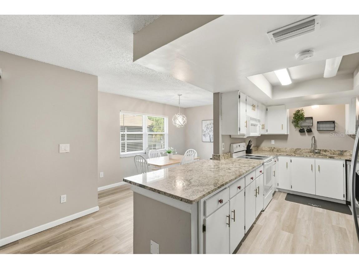 415 Banana Cay Drive #J South Daytona FL 32119 V4946392 image9