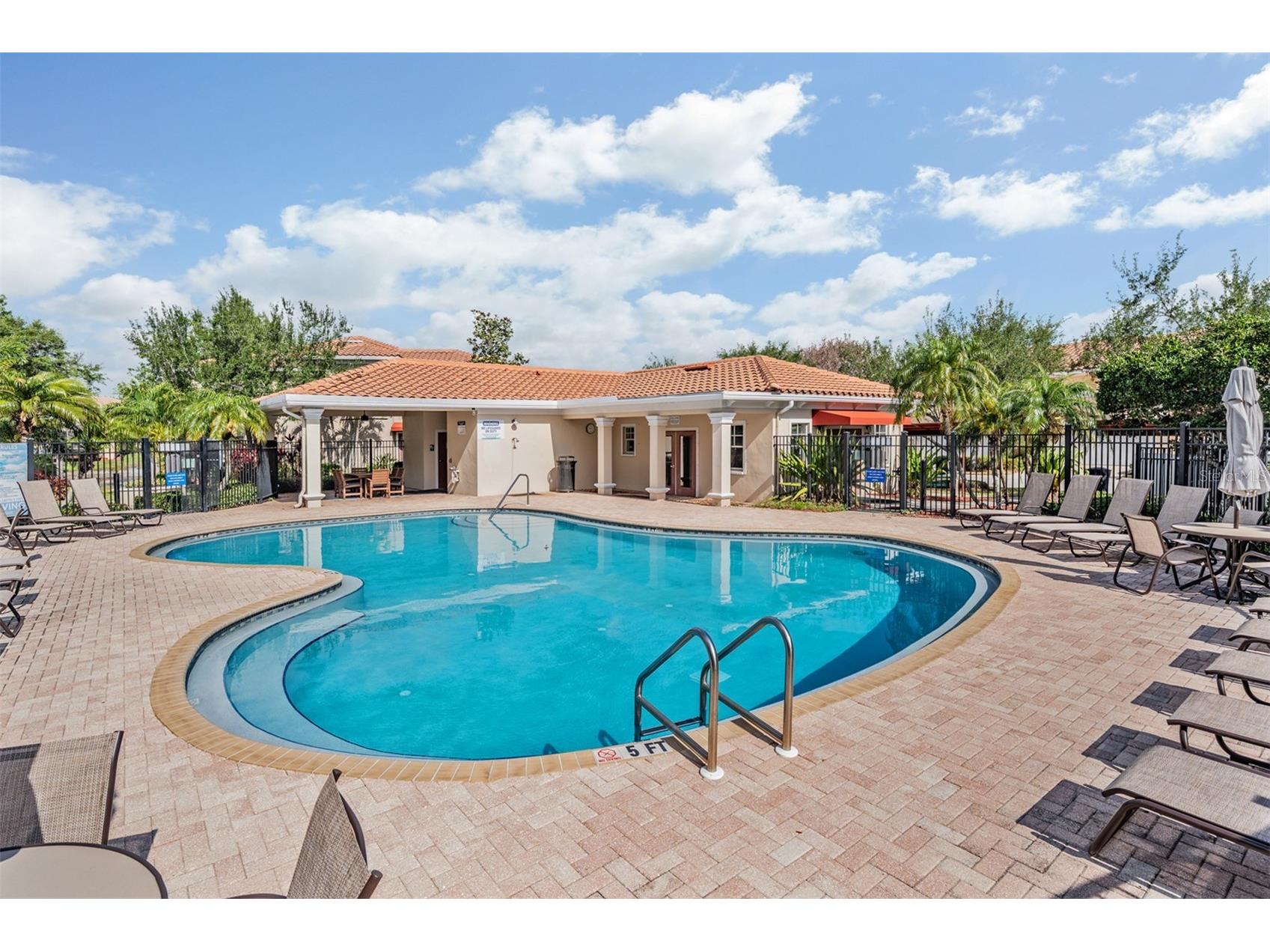 415 Barcelona Drive Saint Petersburg FL 33716 TB8507518 image38